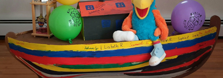 Der bunte Vogel KIKI auf der Arche Noah